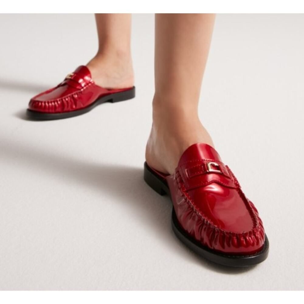 Lola Cruz Louise Slippers in Rojo Women's Sz. 39 (US 9)